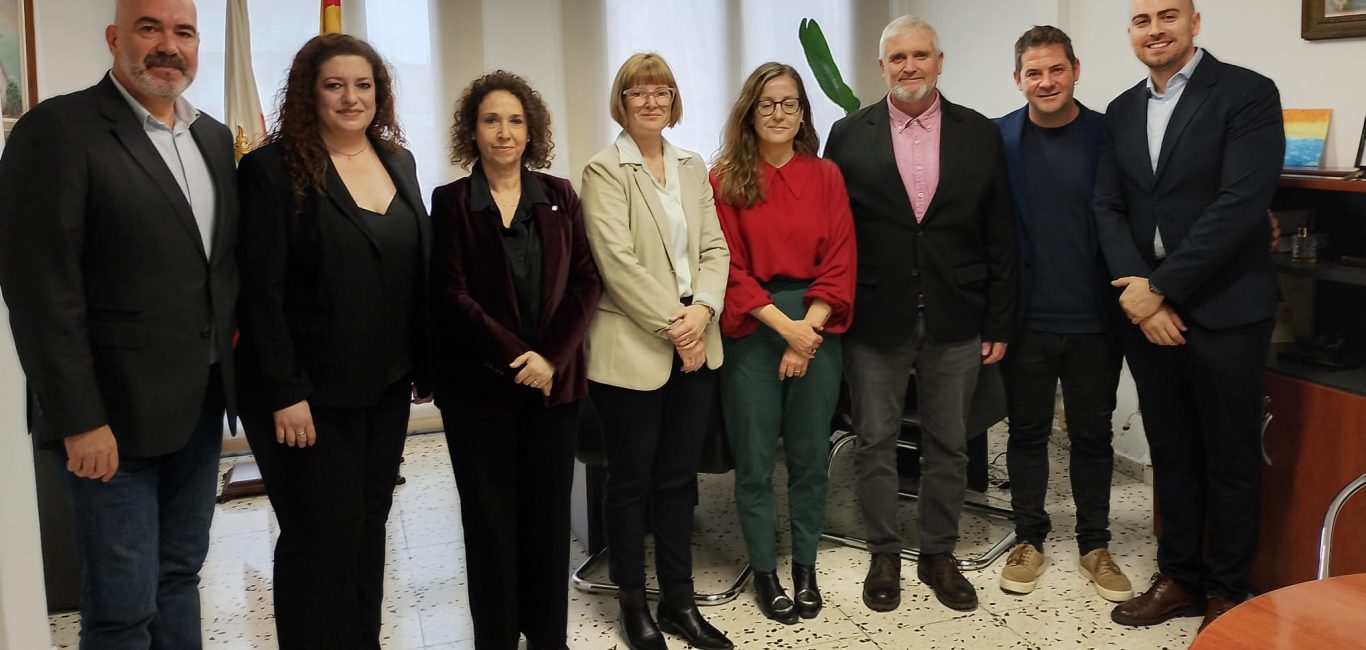 L’Ametlla de Mar reivindica la igualtat en l’acte institucional del 8M a les Terres de l’Ebre